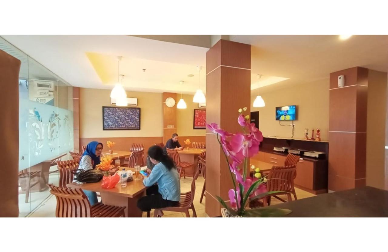 Hotel Quds Express Giacarta Esterno foto